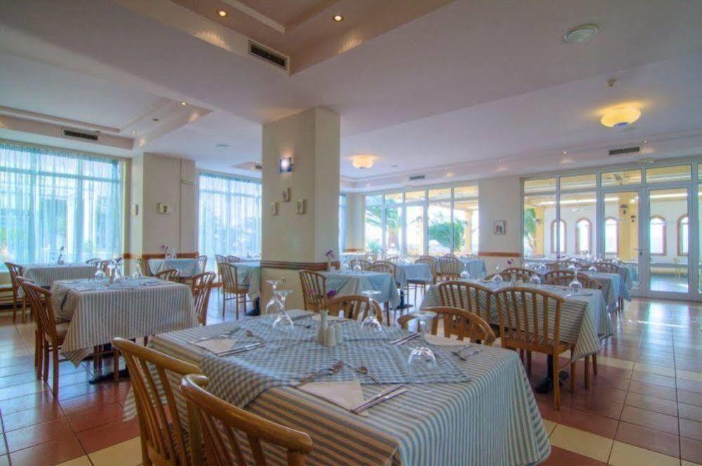 Arion Palace Hotel - Adults Only 依拉佩特拉 外观 照片