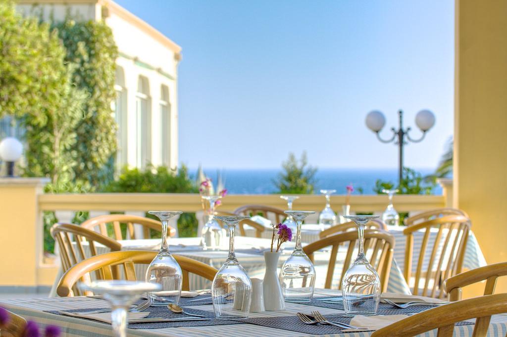 Arion Palace Hotel - Adults Only 依拉佩特拉 外观 照片